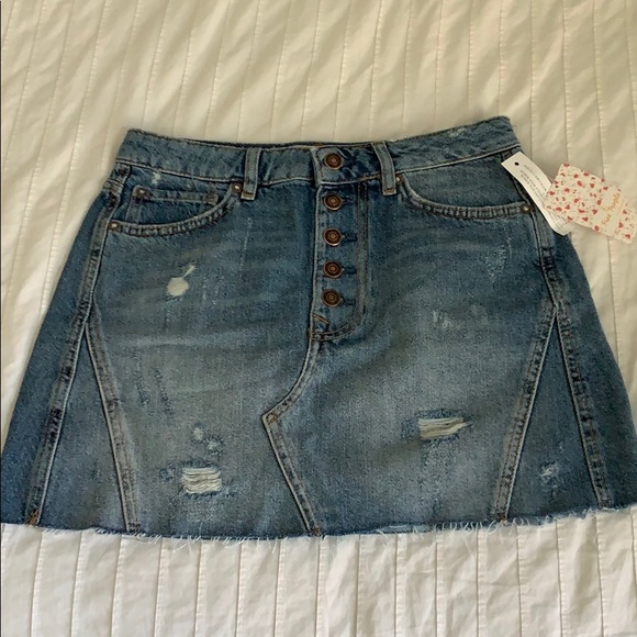 Free People mini skirt - Picture 2 of 5